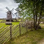 Alpstuga Windmill - Summer House *