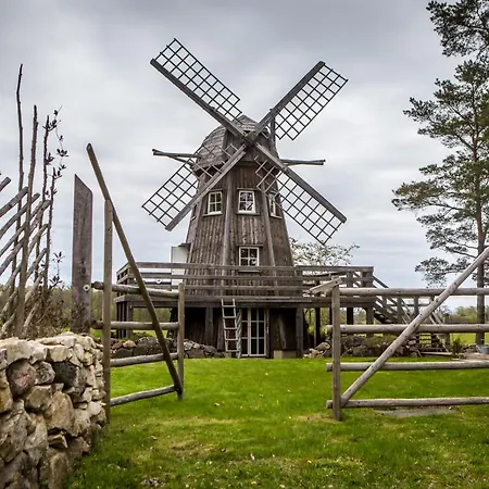 Windmill - Summer House Chalet