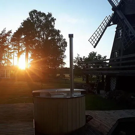 Windmill - Summer House *