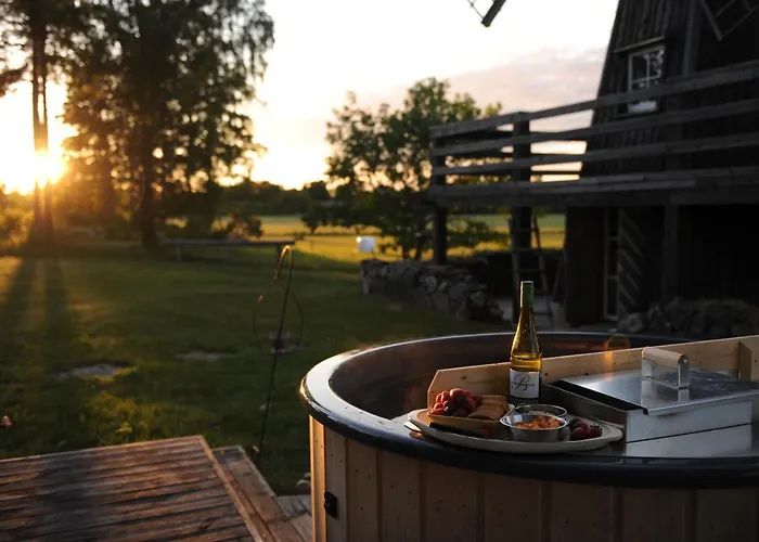 Windmill - Summer House *